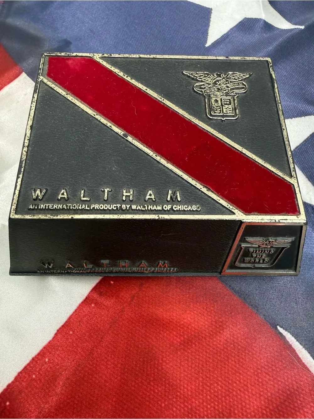 Nearly NOS 1950 Waltham Centennial 14k Gold 33mm 17J Mechanical Watch